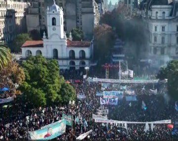 Masiva marcha en apoyo a Cristina Kirchner.