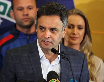 Neves reconoció su derrota y confía en un proyecto que unifique Brasil