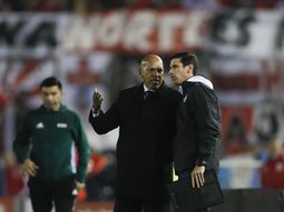 El equipo de Mosquera fue apabullado en el Monumental