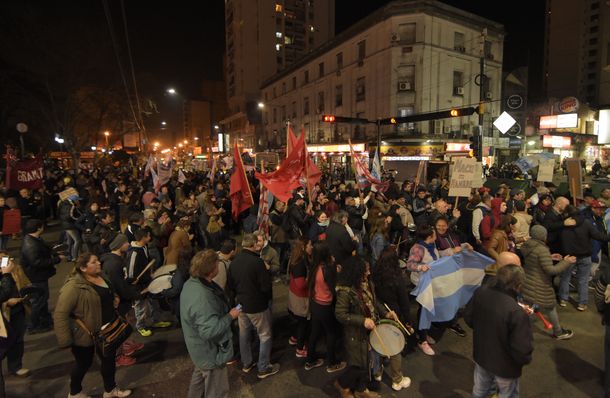 Los principales puntos en los que se concentra el #Ruidazo contra el tarifazo