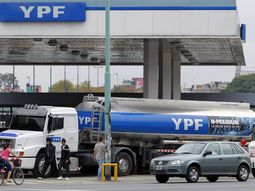 las petroleras ypf y shell subieron el precio de las naftas las petroleras ypf y shell subieron el precio de las naftas