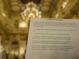 estos son los 3 puntos que firmaron empresarios con macri para frenar despidos