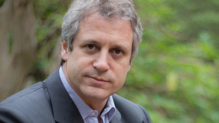 En medio de la disputa por las clases presenciales, hay tres ministros de la Ciudad internados por coronavirus