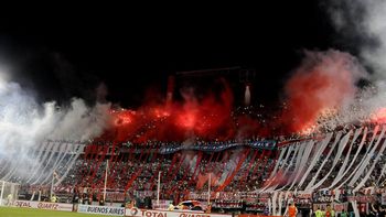 no todo es alegria para el river campeon: allanaron el monumental no todo es alegria para el river campeon: allanaron el monumental