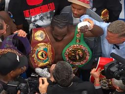 Canelo perdió su pelea pero Crawford le devolvió sus cinturones: el motivo