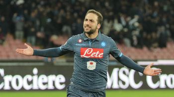 el atletico de simeone quiere quedarse con higuain el atletico de simeone quiere quedarse con higuain