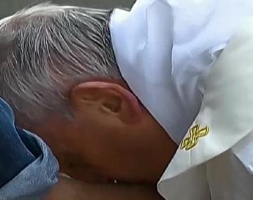El lavado de pies que el Papa hizo a refugiados