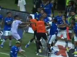 la guerra que rompio un record historico: 23 expulsados en la final del mineiro la guerra que rompio un record historico: 23 expulsados en la final del mineiro