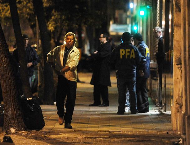 Sorpresivo allanamiento en la casa del portero de Ángeles