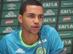 El delantero había llegado este año al Chapecoense El delantero había llegado este año al Chapecoense