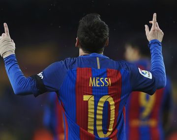 El ojo en la concentración argentina: ¿por qué Messi tenía la mano vendada?