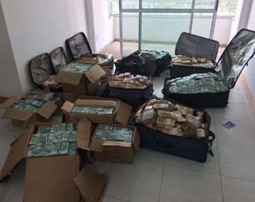Encontraron valijas repletas de billetes en la casa de un ex ministro de Temer