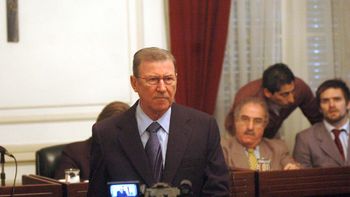 hablo un ex presidente de racing: quiero poner orden hablo un ex presidente de racing: quiero poner orden