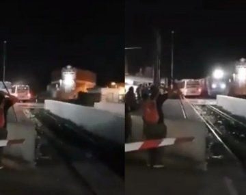 Un colectivero pasó con la barrera baja: la peligrosa maniobra para no ser arrollado por el tren