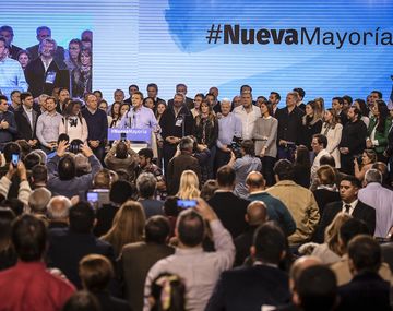 Macri responsable y coalición para ganarle: el documento del massismo