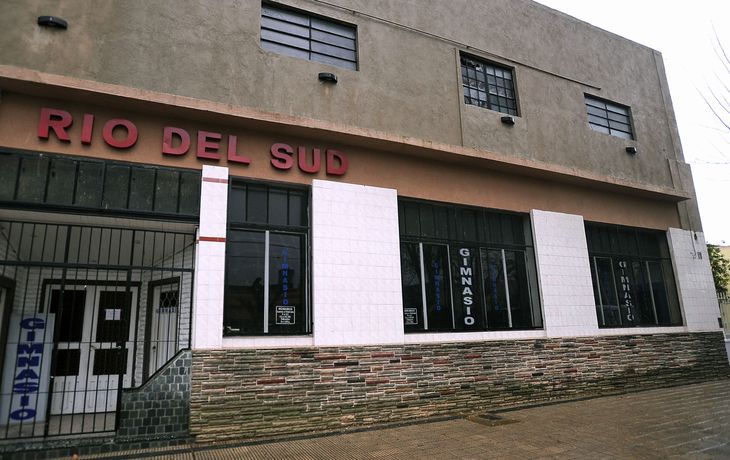Un nene murió al derrumbarse una pared sobre él