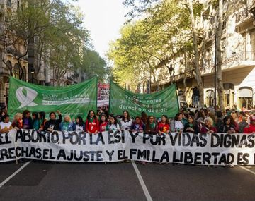 Mujeres y diversidades marcharon en todo el país contra las derechas