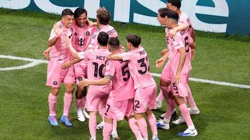 Inter Miami, con gol de Messi, le ganó 2-1 a Porto y se ilusiona con avanzar a octavos