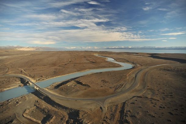 De Vido niega versiones periodísticas y asegura que sí se hicieron obras viales