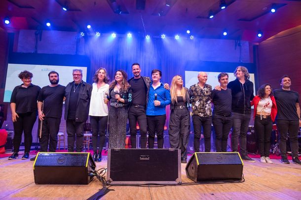 La Fundación Empujar celebró su décimo aniversario con un recital lleno de estrellas