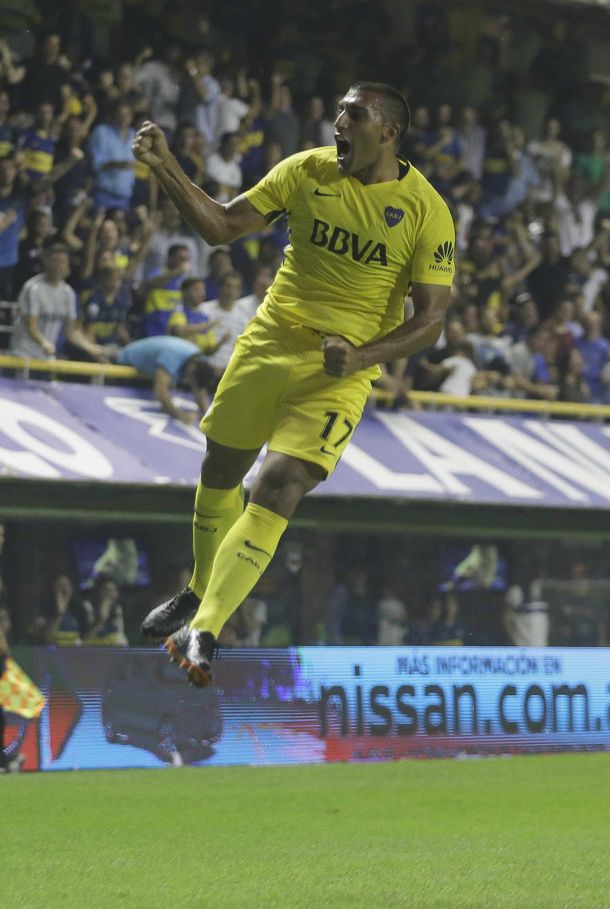 Wanchope Abila en Boca - Crédito:&nbsp;@BocaJrsOficial
