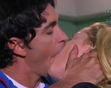 Memes y reacciones por el beso de Thiago y Daniela en Gran Hermano