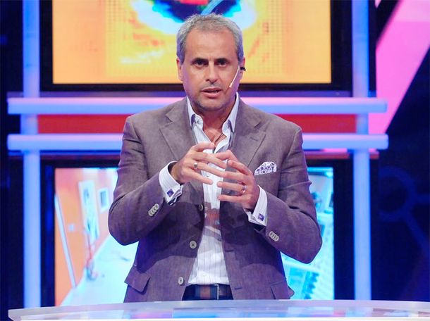 Famosos se suman al repudio contra la denuncia de Clarín