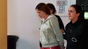 Di Marco esta procesada por abuso sexual con acceso carnal agravado por su calidad de progenitora Di Marco esta procesada por abuso sexual con acceso carnal agravado por su calidad de progenitora