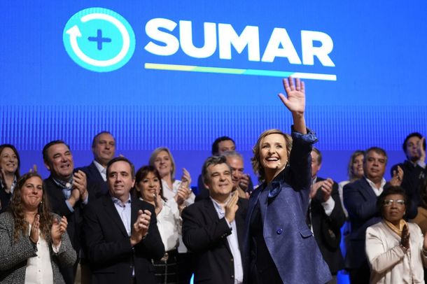 Laura Raffo presentó el sector Sumar.