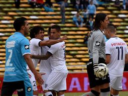 sufriendo en el final, velez vencio a belgrano sufriendo en el final, velez vencio a belgrano
