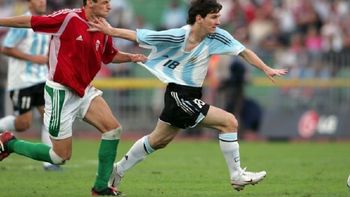 a 10 anos, revivi el codazo que mancho el debut de messi en la seleccion a 10 anos, revivi el codazo que mancho el debut de messi en la seleccion