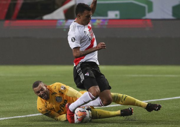 River hizo todo para la noche épica, pero le faltó un gol: ganó 2 a 0 y Palmeiras es finalista