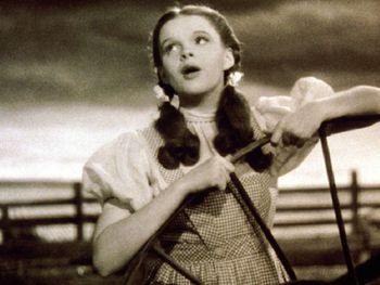 Judy Garland reveló que fue abusada durante la filmación de El mago de Oz