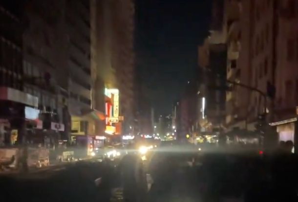 Apagón masivo en Ciudad de Buenos Aires: corte de luz dejó a oscuras el centro porteño