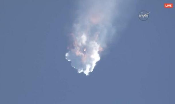 Explotó el cohete Falcon 9 minutos después del despegue