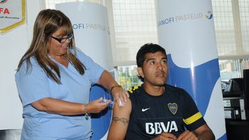 se volvio una costumbre: vacunaron a los jugadores de boca se volvio una costumbre: vacunaron a los jugadores de boca
