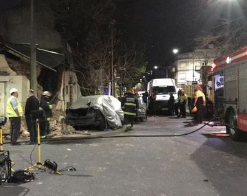 Explosión y derrumbe en Monte Castro: cuatro heridos