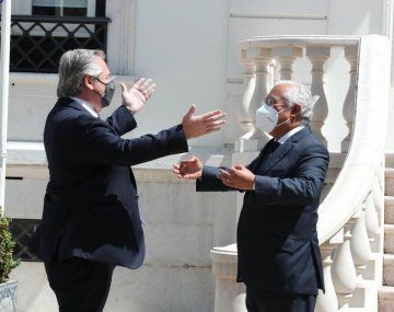 Alberto logró apoyo de Portugal para negociar con el FMI