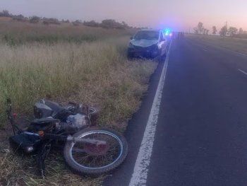 Tragedia en Chaco: manejaba una moto alcoholizado, chocó en la ruta y murió su hija
