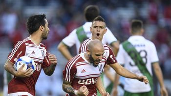 river se lo dio vuelta a banfield en el monumental y festeja river se lo dio vuelta a banfield en el monumental y festeja