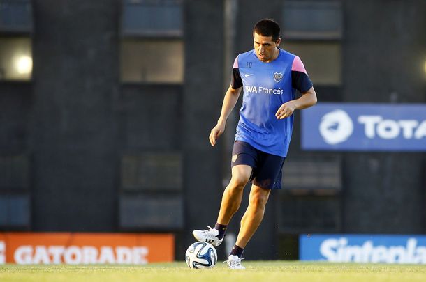 Así es el duro entrenamiento de Riquelme para no sufrir lesiones en el año