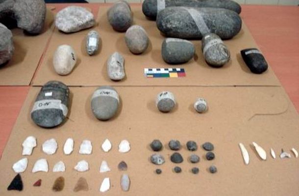 Puntas de flecha y morteros