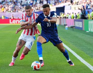 Mbappé cruzó a una senadora paraguaya por sus dichos racistas: Es una mujer despreciable