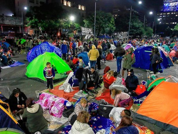 El Gobierno no negociará con piqueteros mientras sigan los cortes