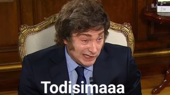 Javier Milei fue uno de los protagonistas de los memes por la foto de Leila Gianni Javier Milei fue uno de los protagonistas de los memes por la foto de Leila Gianni