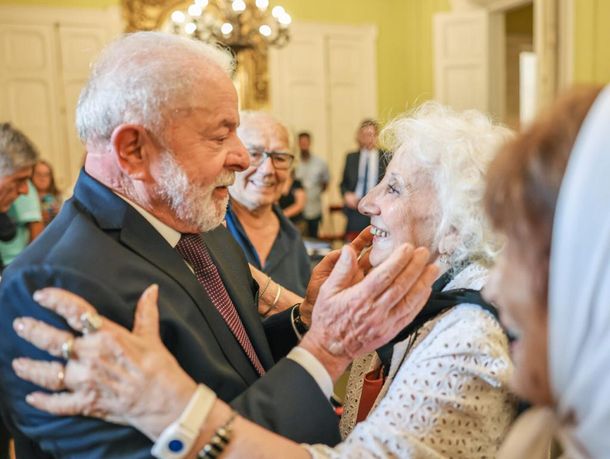 Lula Da Silva se reunió con Madres y Abuelas de Plaza de Mayo