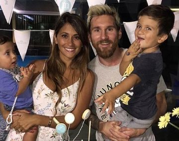 Messi y su mujer celebraron el cumpleaños de su hijo con una producción de fotos