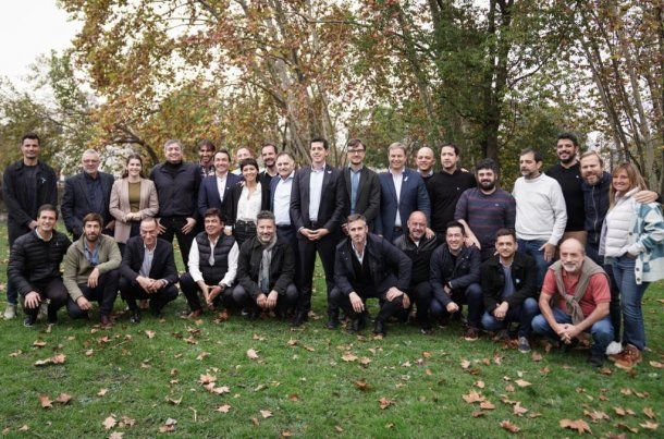 Wado de Pedro participó de un encuentro con intendentes en Quilmes