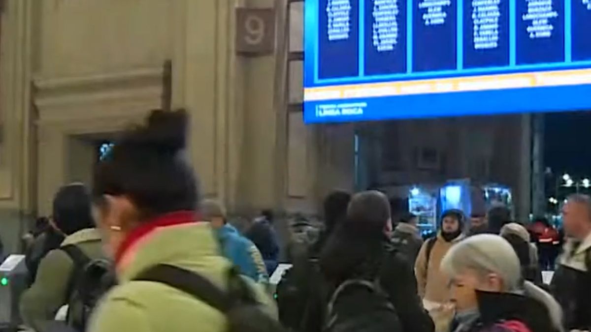 El Tren Roca no llega a Constitución: hay demoras en los servicios por ...