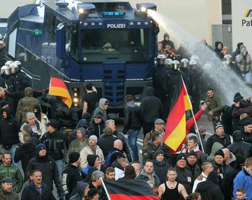 Masiva marcha en repudio a violaciones